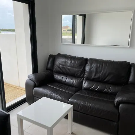 Appartement Avec Spa-Avril A Sept-Camargue 4 Personnes Saint-Laurent-dʼAigouze Buitenkant foto