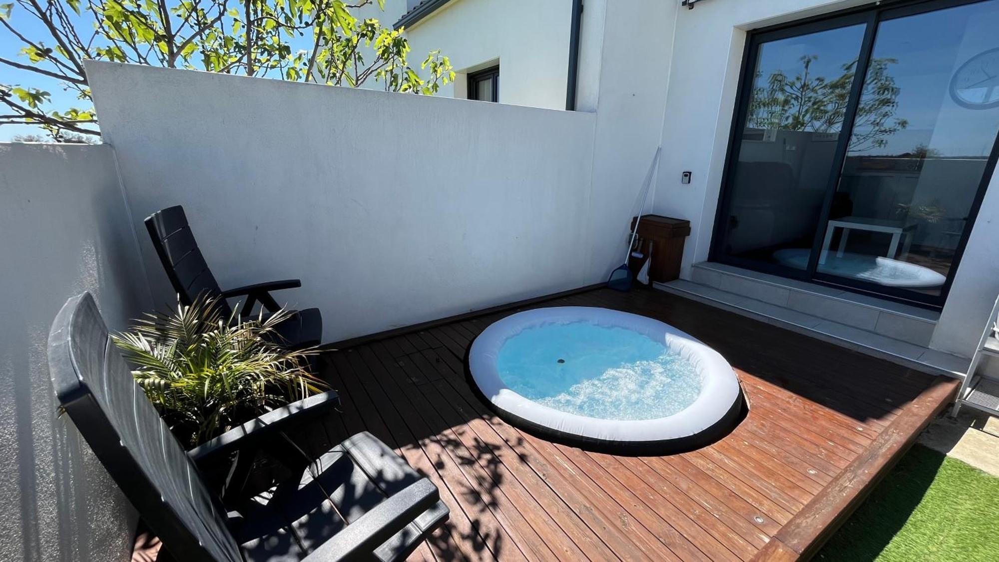 Apartment Avec Spa-avril A Sept-camargue 4 Personnes